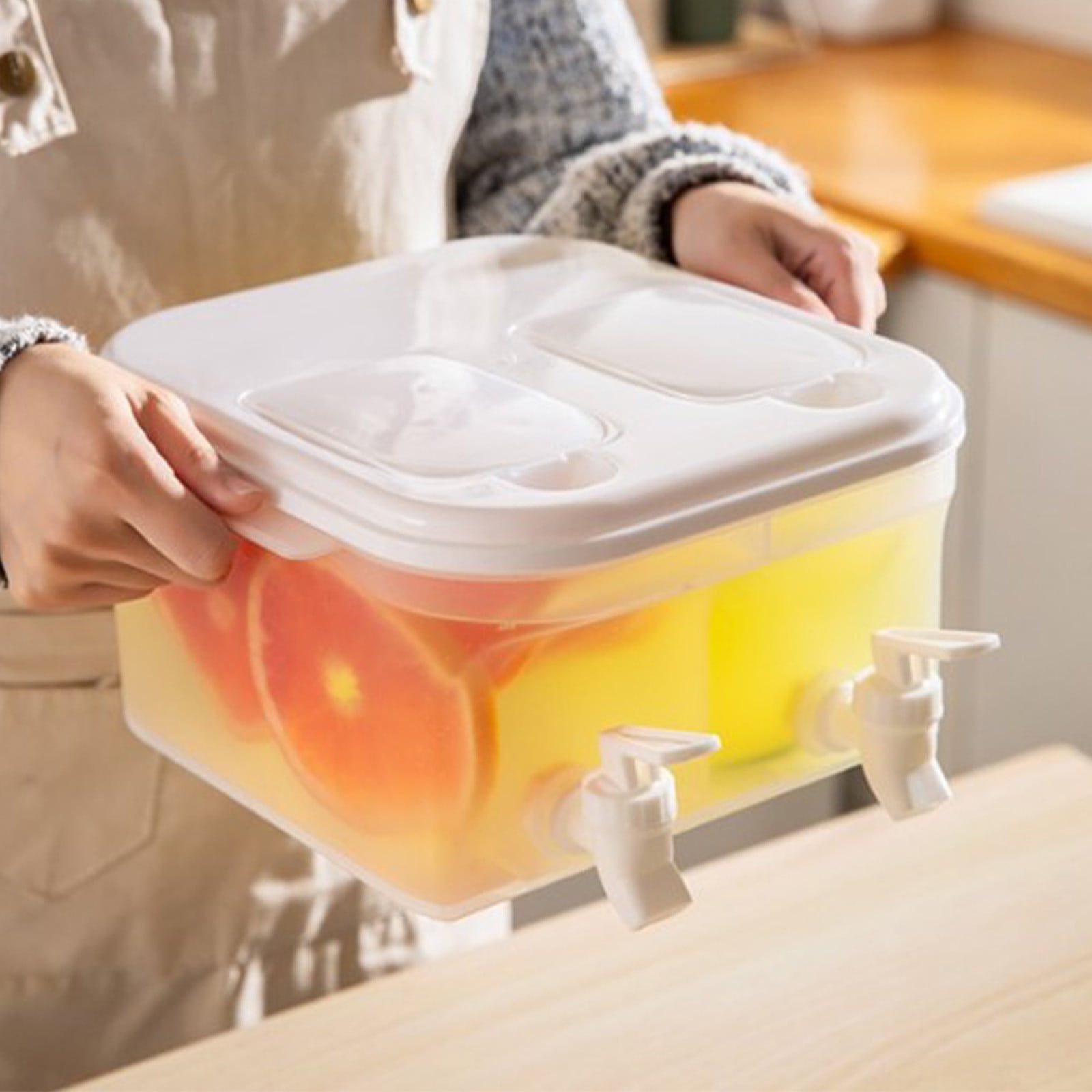 Wovilon 5L 1.32 Gallon Cold Kettle With Faucet Plastic Refrigerator Beverage Dispenser With Faucet Large Capacity Party Beverage Ice Syrup Jug Fruit Tea Pot Bucket