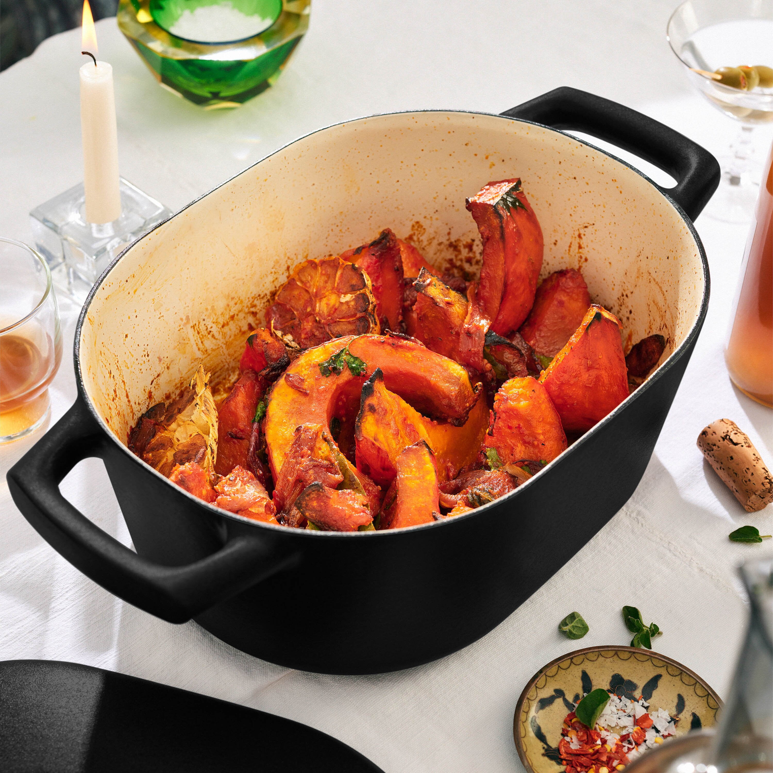 Beautiful by Drew Barrymore 6-Quart Enamel Dutch Oven, Dutch Oven