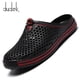 thumbnail image 2 of 2022, zapatillas de verano para hombre, chanclas transpirables con agujeros para la playa, sandalias planas sin cordones informales Unisex, Zapatos para hombre, talla 45, Zapatos Tan Jianjun  unisex, 2 of 2