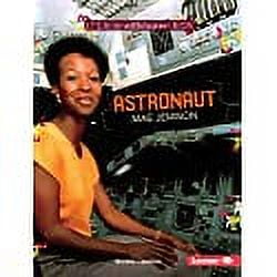Stem Trailblazer Bios: Astronaut Mae Jemison (Paperback)