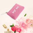 thumbnail image 1 of Bolsa de maquillaje de almacenamiento de cosméticos con estampado de letras para mujer a la moda (rosa roja) Sywqhk Para Estrenar, 1 of 6