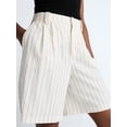 thumbnail image 4 of Scoop Women’s Pleated Bermuda Shorts, 9'' Inseam, Sizes 0-26W, 4 of 5