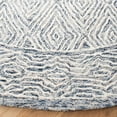 thumbnail image 3 of SAFAVIEH Capri Blair Diamond Wool Area Rug, Ivory/Blue, 7' x 7' Round, 3 of 11