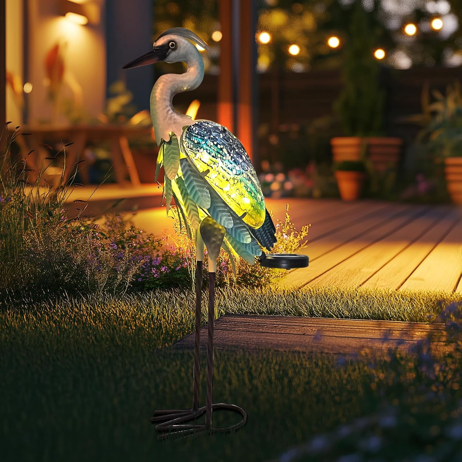 Solar Heron Metal Crane Statue Garden Heron Sculpture, Glass Outdoor Crane Yard Art Coastal Ocean Bird Decor 24 Inch Lawn Ornament for Backyard Porch Patio Decor（Green）