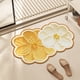 thumbnail image 1 of Alfombrilla de baño con forma especial de flores, alfombrilla para puerta de inodoro, alfombrilla absorbente de agua para inodoro, alfombrilla suave antideslizante y anticaídas para baño, 1 of 2