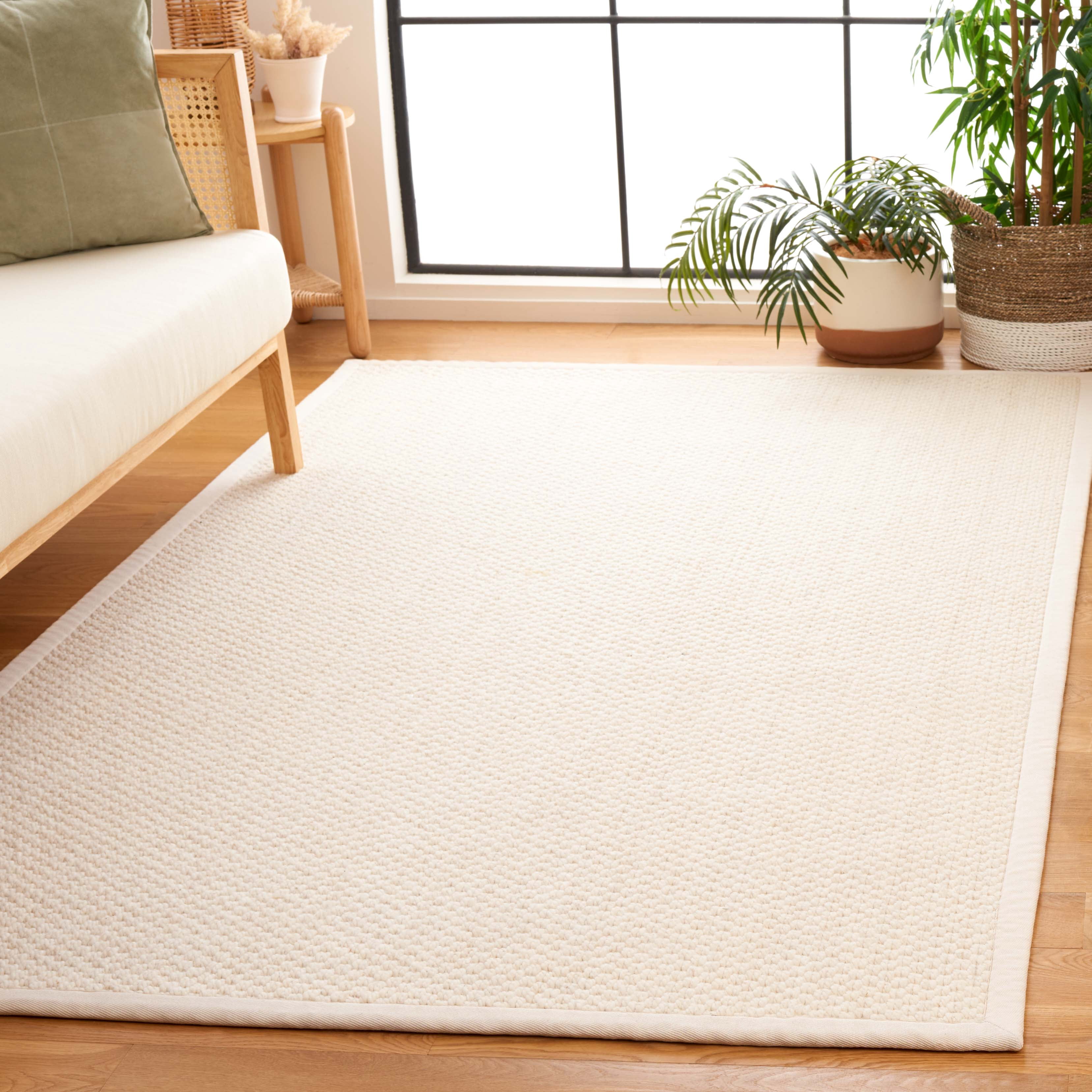 SAFAVIEH Palm Beach Miranda Solid Area Rug, Ivory, 3' x 5'