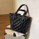 thumbnail image 4 of Bolso Casual Acolchado Bolso acolchado con entramado de diamantes para mujer, bolso de invierno de ocio para niña de gran capacidad (negro), 4 of 8