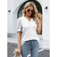thumbnail image 2 of Camiseta Con Cuello En V Y Manga Abullonada Hueca, 2 of 8