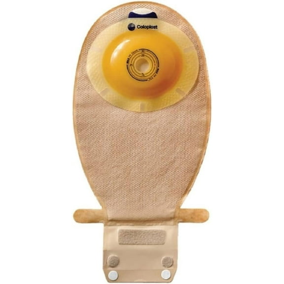 Coloplast 15606 Convex Light, Standard Wear, easiClose™ Wide Outlet Pouch w/Belt Loops (10/Pack)