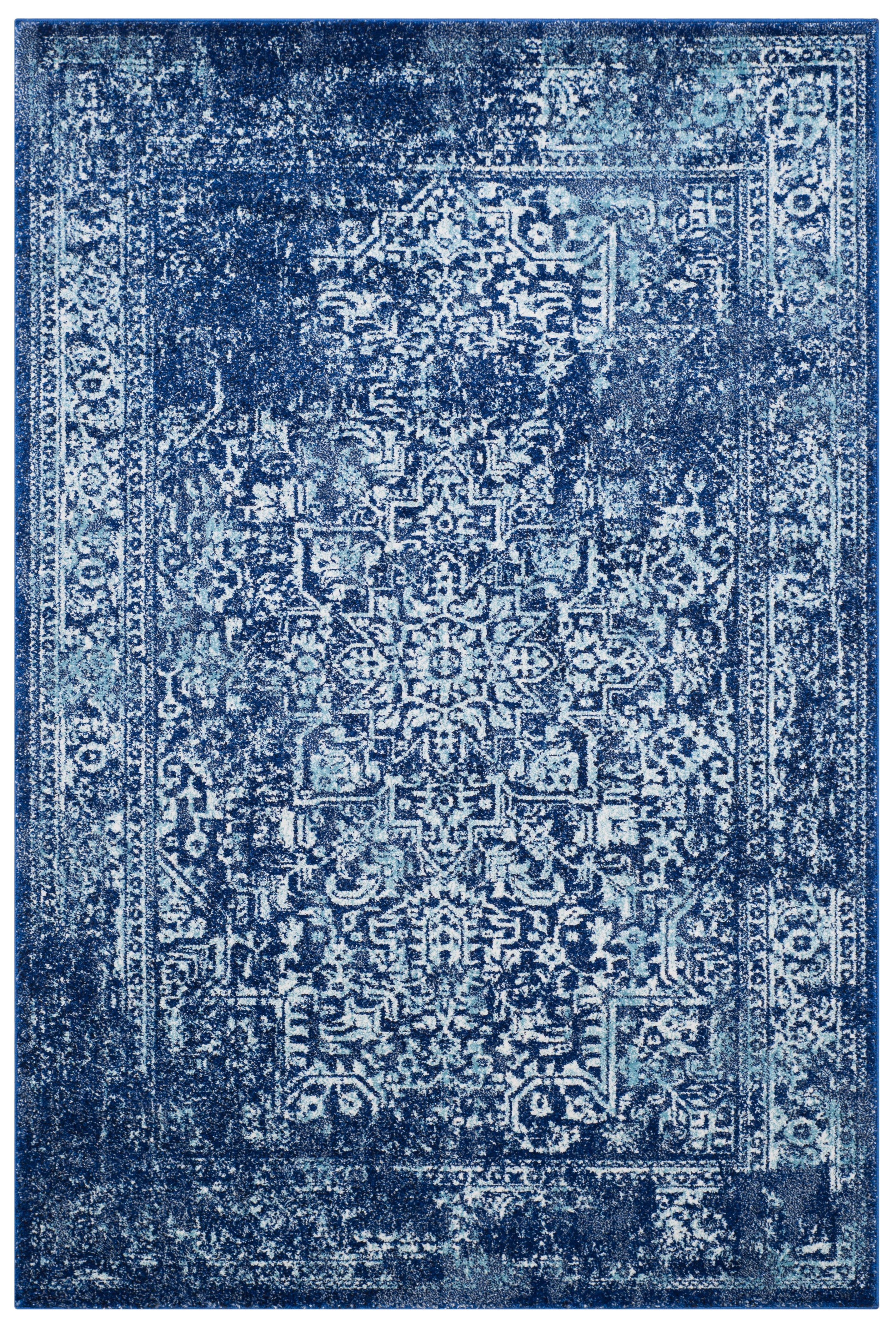 SAFAVIEH Area Rug 5'3"x7'6" - Evoke Collection - Traditional Design, Navy & Ivory, Non-Shedding & Easy Cleaning, Ideal for Living Room, Bedroom, Dining Space