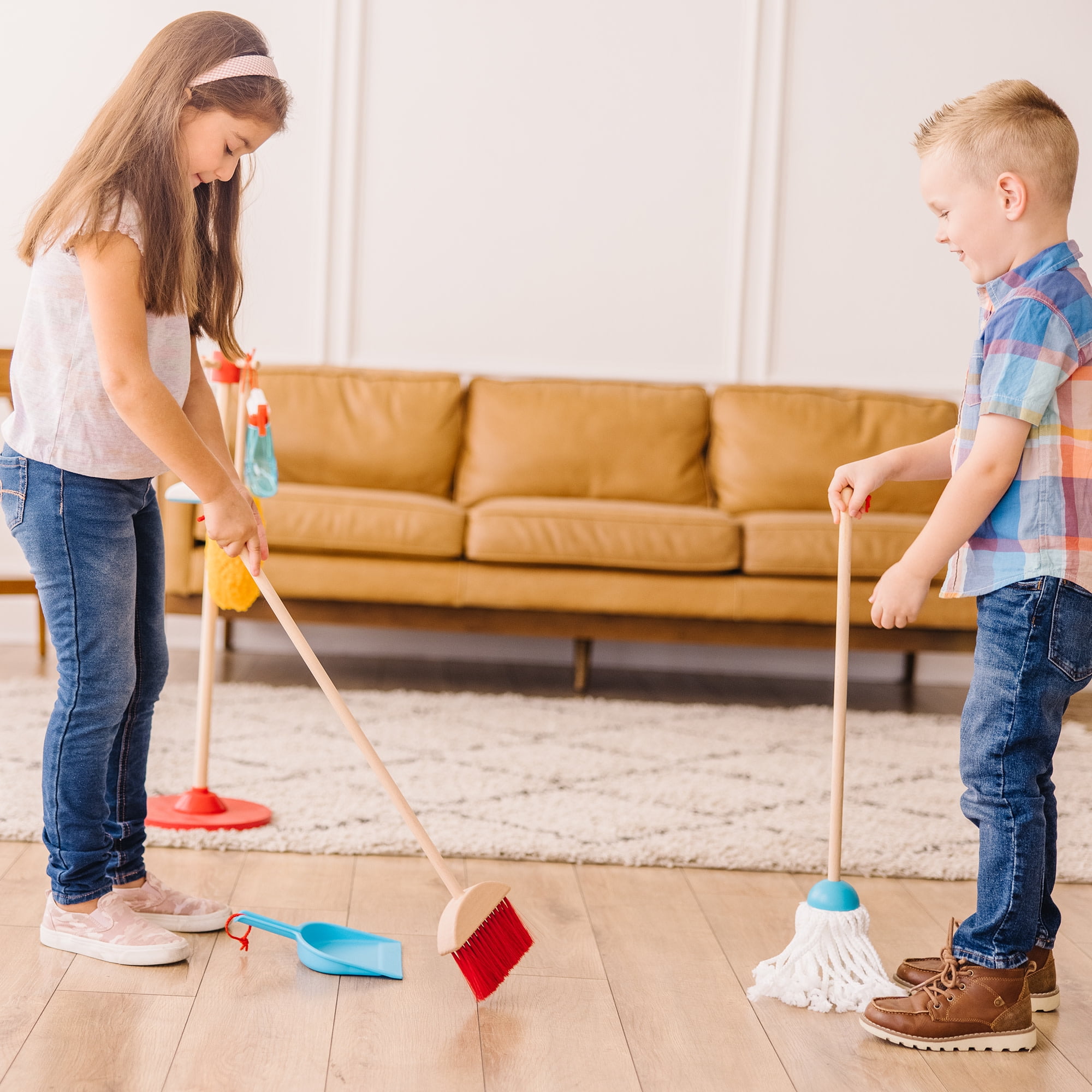 Melissa & Doug Neat & Tidy Housekeeping Wooden Cleaning Play Set for Boys and Girls Ages 3+ - FSC Certified