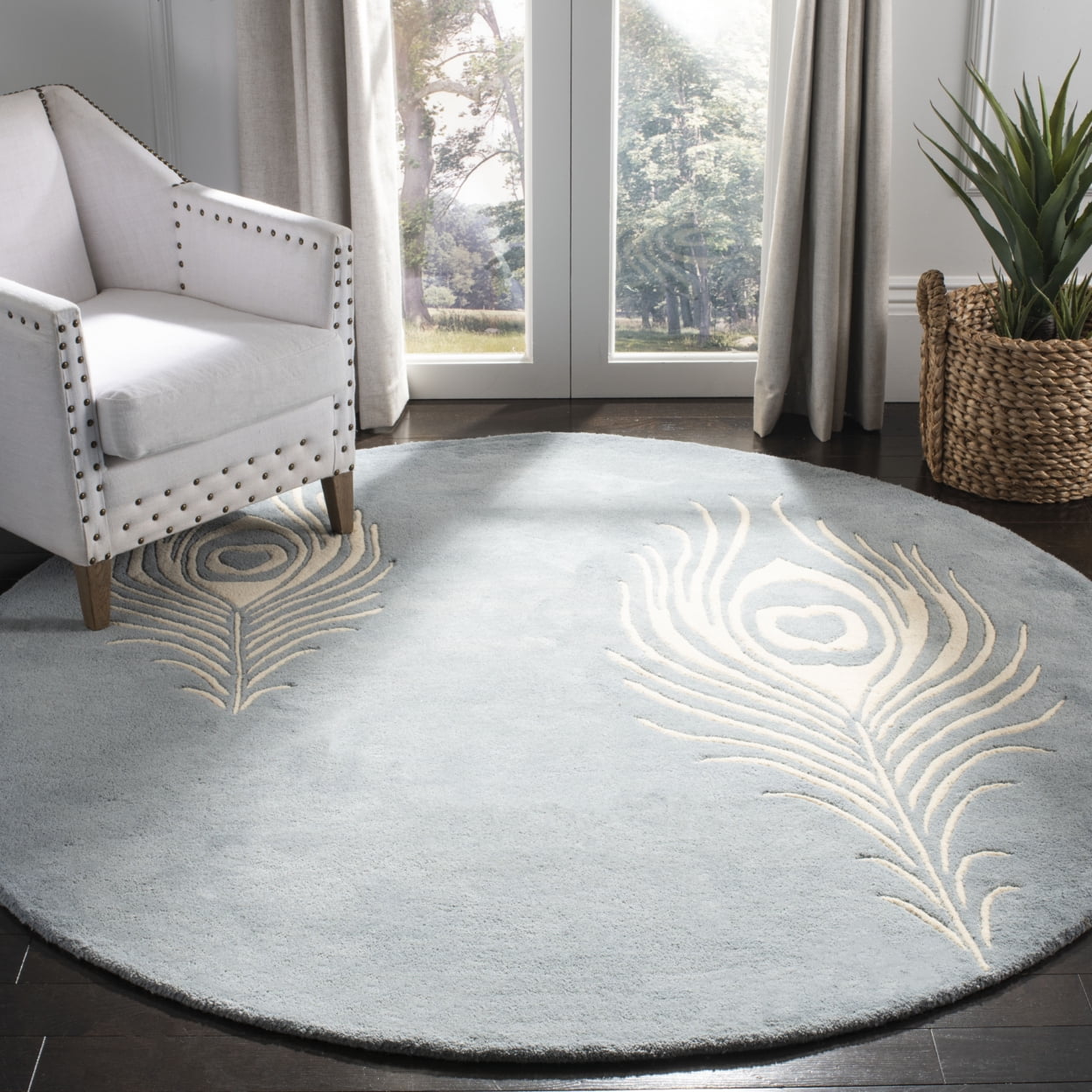SAFAVIEH Soho Jarvis Peacock Feather Wool Runner Rug, Light Blue/Ivory, 2'6" x 8'