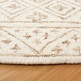 thumbnail image 3 of SAFAVIEH Metro Beaumont Southwestern Area Rug, Ivory/Sage, 6' x 6' Round, 3 of 8