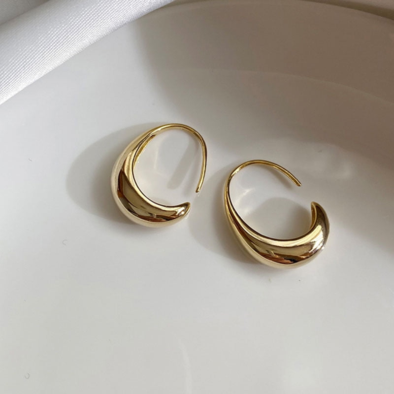 GELVTIC Earrings for Women Small Hoop Earrings 14K Gold Stud Earrings Fashion Stainless Steel Huggie Earrings Chunky Gold Hoop Earring for Women Hypoallergenic Studs Cuff Earrings Girls Jewelry 