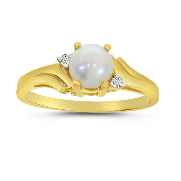 14k Yellow Gold Freshwater Cultured Pearl And Diamond Ring
