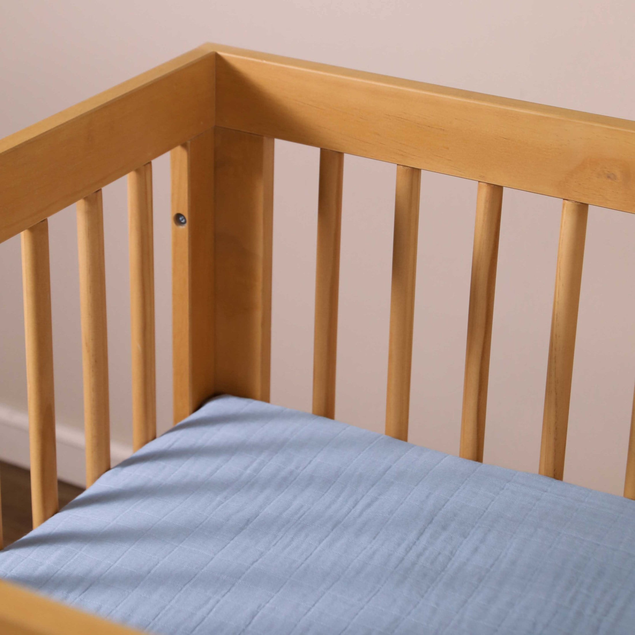 Babyletto Crib Sheet in GOTS Certified Organic Muslin Cotton