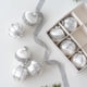 thumbnail image 4 of Juego de bolas navideñas de 6/8 cm, adornos navideños multicolores, juego de adornos para árbol de Navidad de Año Nuevo para fiestas en casa, 4 of 5
