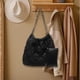 thumbnail image 2 of Bolso de hombro para mujer, moderno y cómodo, de piel sintética, ligero y elegante. Negro, 2 of 9