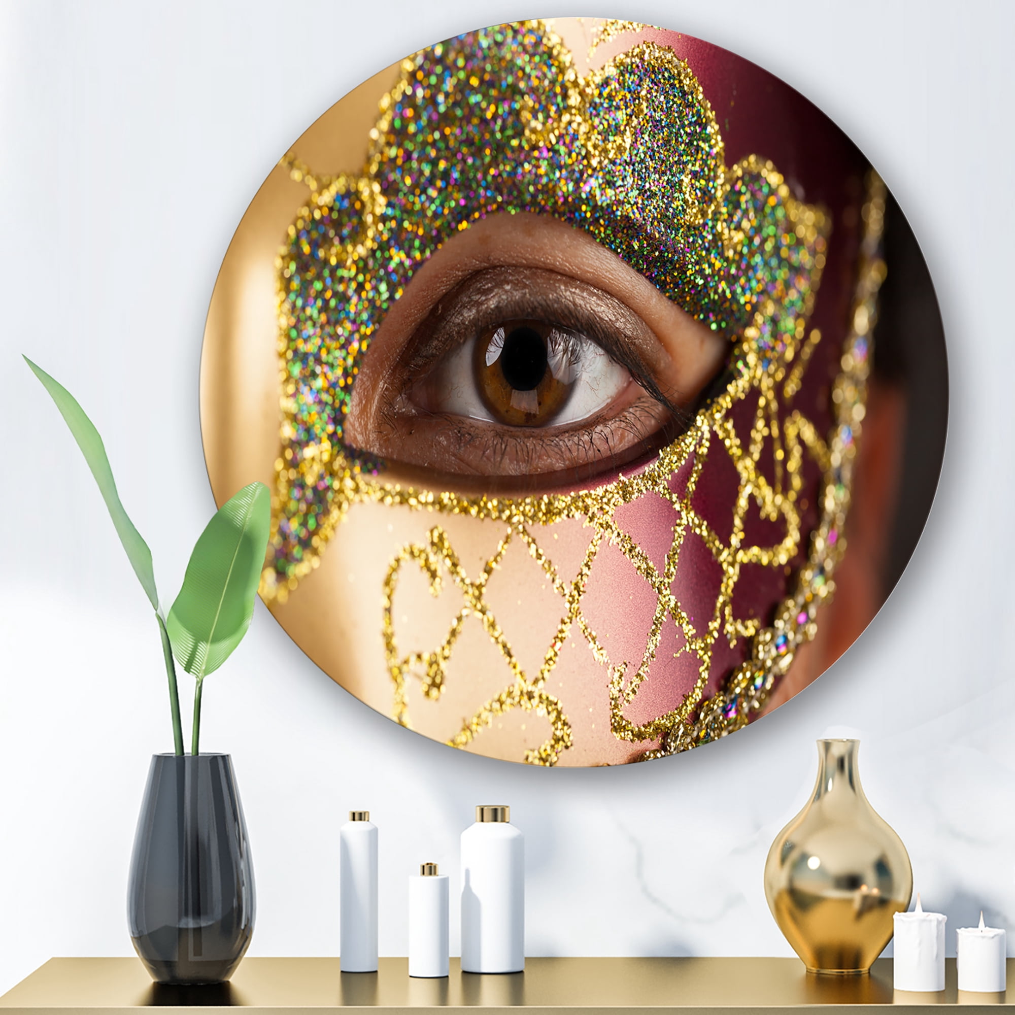 Designart 'Girl With Venetian Mask' Modern Circle Metal Wall Art 11x11 - Disc of 11