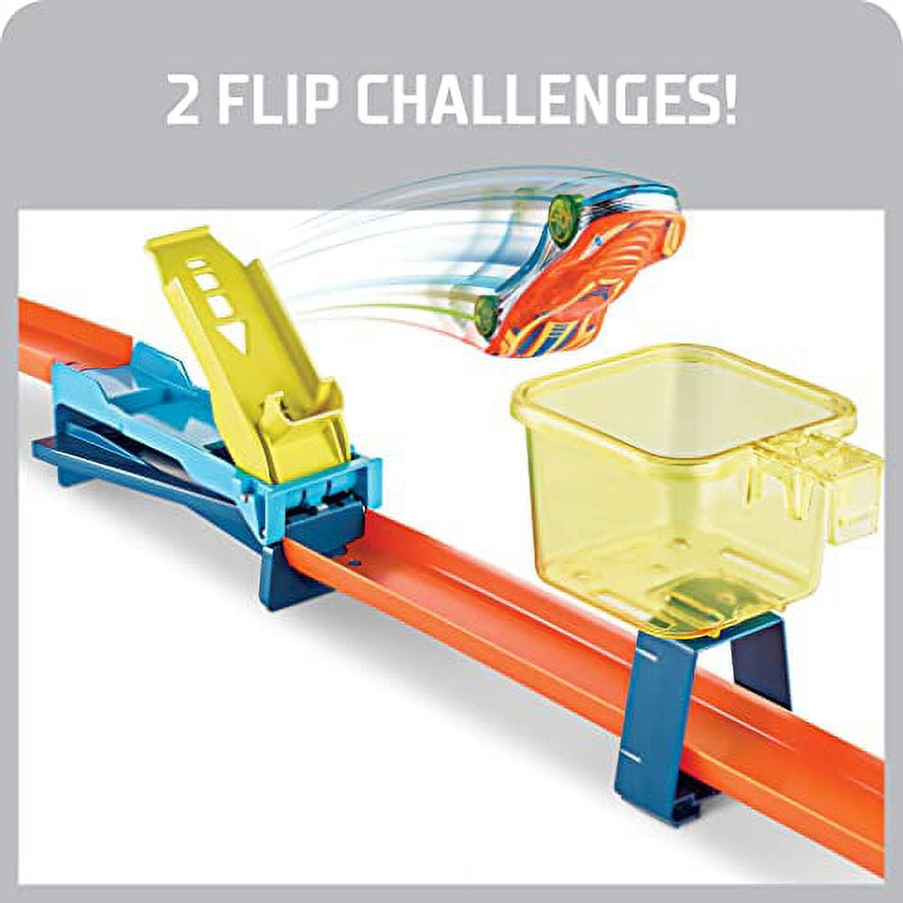 Hot Wheels Track Builder Unlimited Infinity Loop Kit Acrobatics Car Track Set