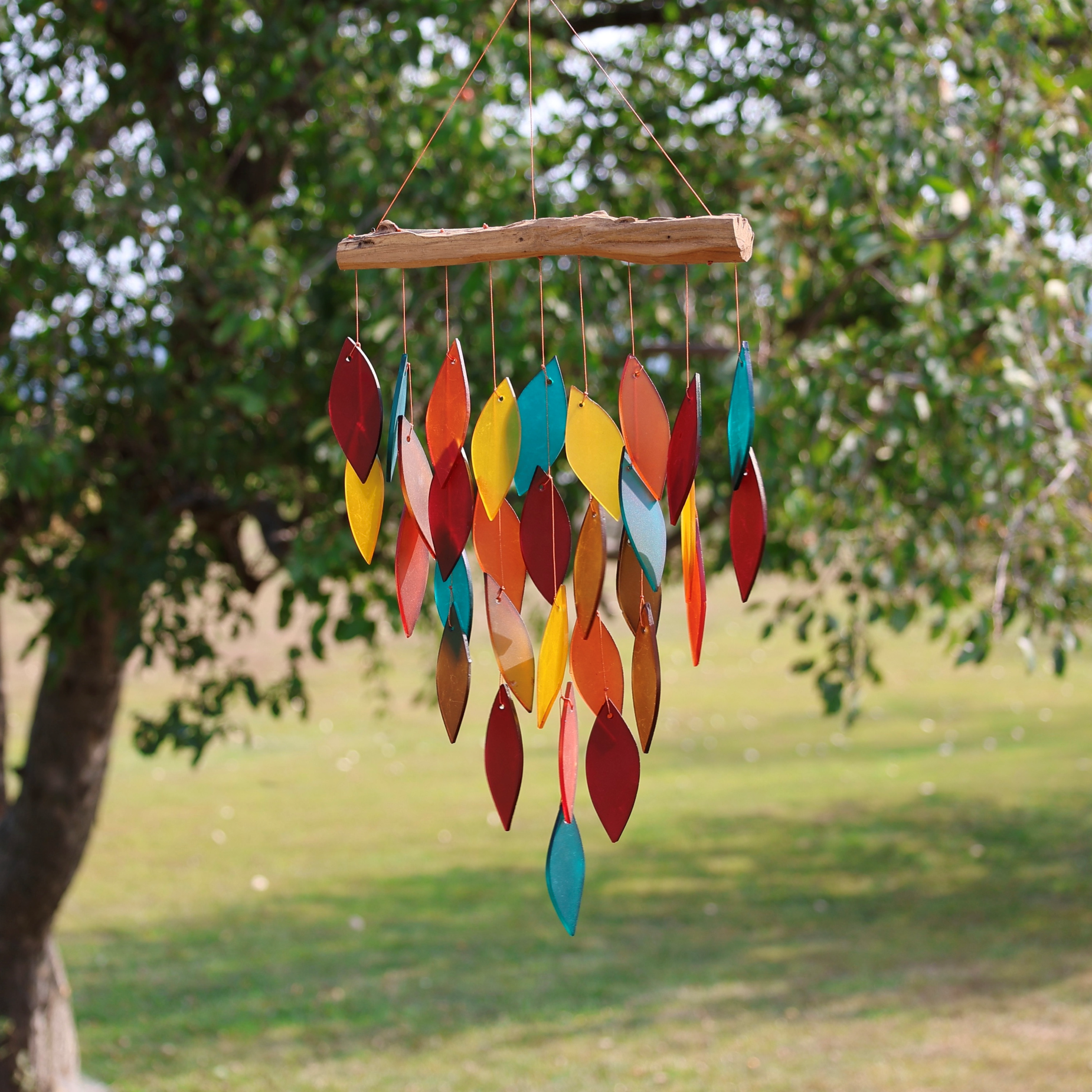 Blue Handworks Santa Fe Waterfall Glass and Driftwood Chime - Sandblasted Glass and Found Wood Handcrafted Wind Chime for Home and Garden