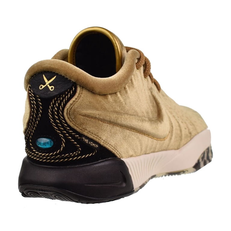 Nike Lebron XXI QS Men display picture 2