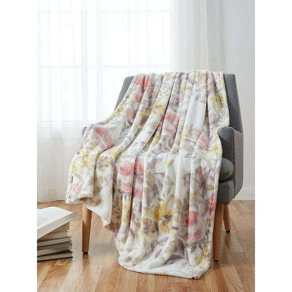 Serafina Home Watercolor Flower Garden Throw Blankets: Soft Plush Floral Accent for Sofa Couch Chair Bed or Dorm (Cream)