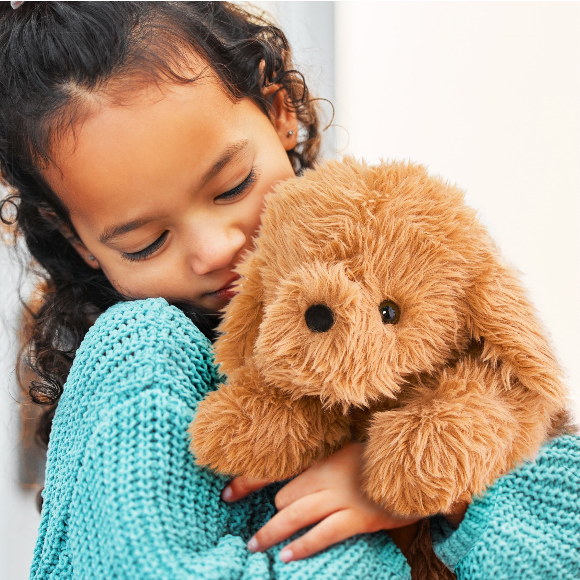 Hugs and Cuddles 18 inch Calming Weighted Plush Doodle 2.5 lbs - Sensory Companion for Kids 3+
