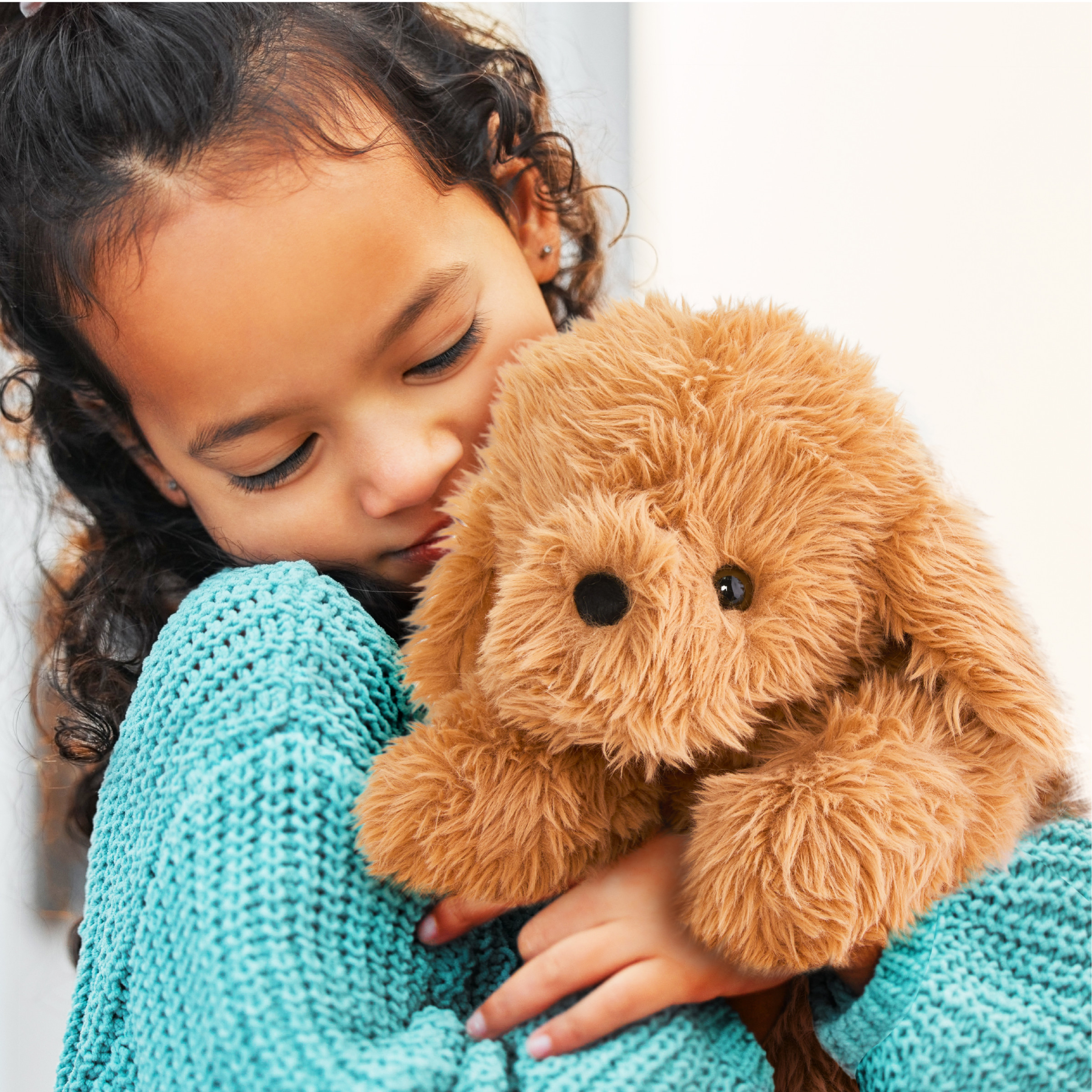 Hugs & Cuddles 18-Inch Weighted Plush Doodle photo 5