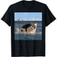 thumbnail image 1 of Cat Biting Shark - Camiseta divertida para gato y tiburón, 1 of 2