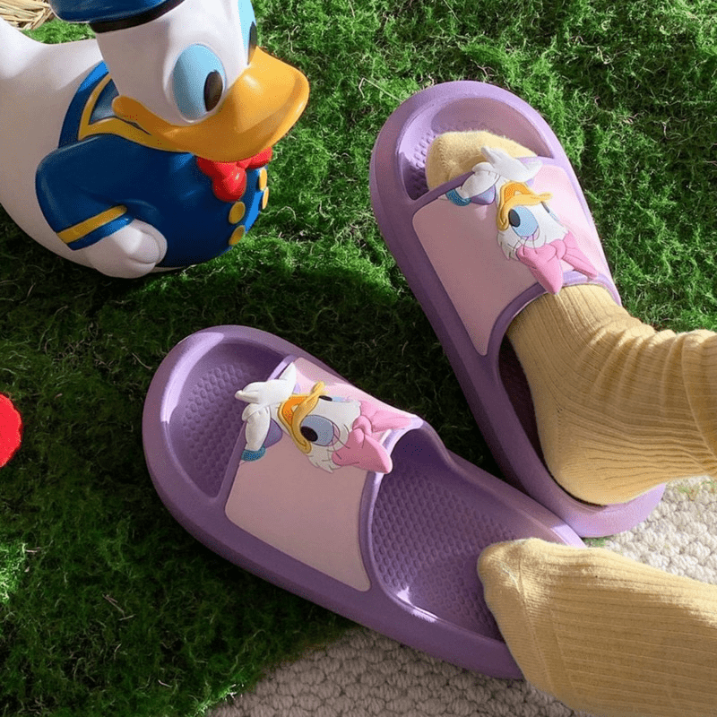 Daisy duck slippers best sale