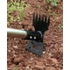 thumbnail image 1 of Azadón de acero manganeso de alta resistencia | Diseño triangular reforzado para volteo lateral | Herramienta manual para aflojar tierra, hacer surcos, plantar verduras | Cultivador de jardín, 1 of 3
