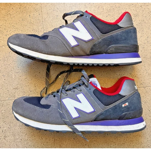 NEW BALANCE 574 men's sneakers – SIZE 11 US – GRAY/WHITE/PURPLE/RED