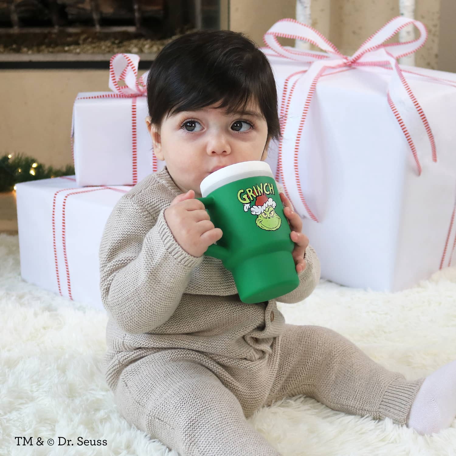 Infantino My 1st Tumbler – Adorable 9 oz. Training Cup with Toddler-Friendly Straw and Handle, Grinch Green