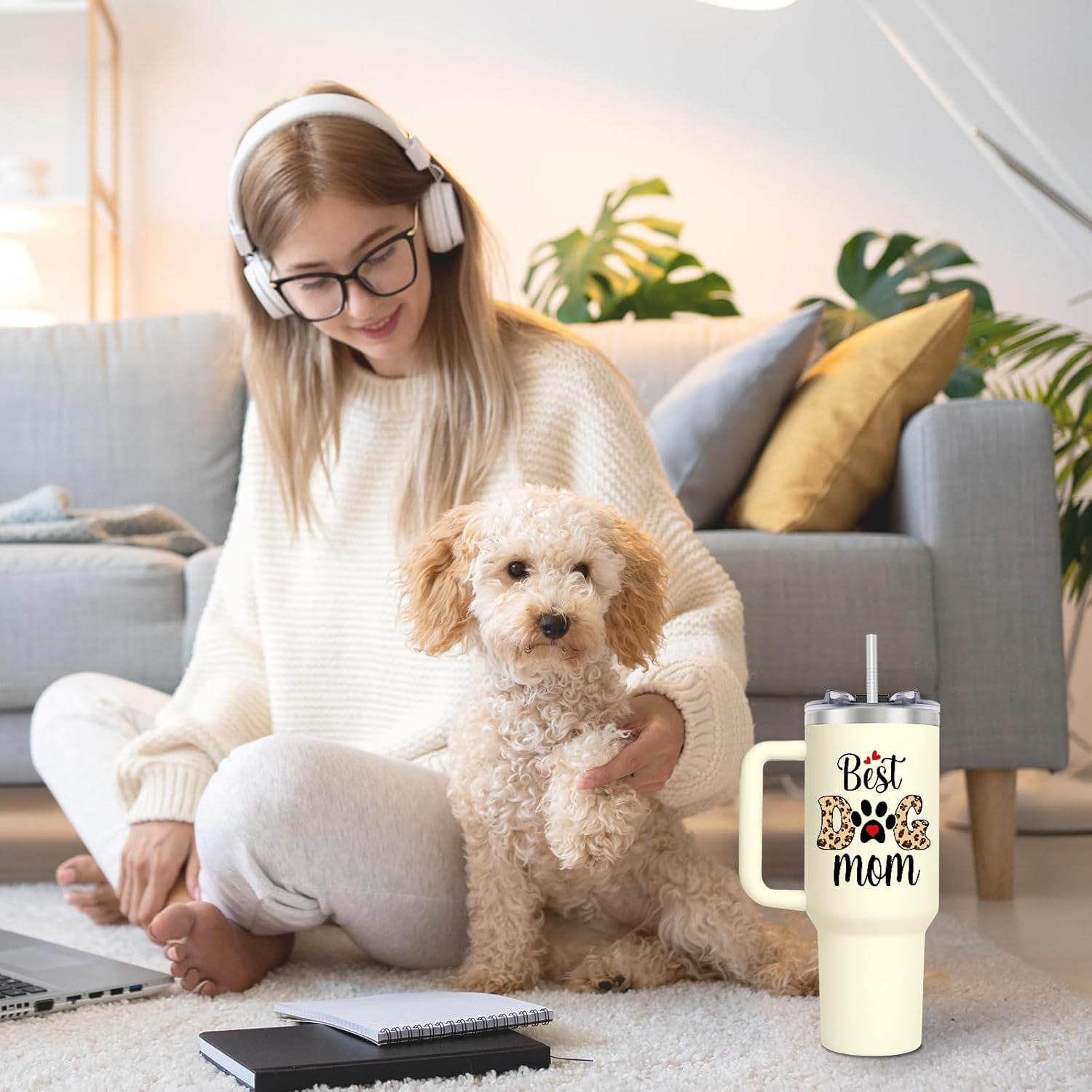 Dog Mom Gifts for Women, Dog Lover Gifts Dog Owner Gifts for Women, Birthday Gifts Christmas Gifts for Dog Mom Women, Best Dog Mom Cup - Dog Mom 40oz Tumbler With Handle