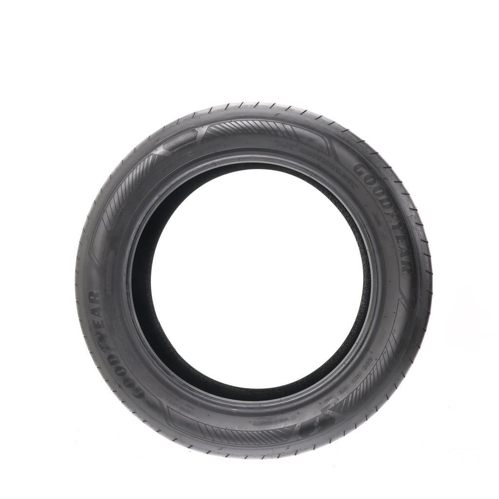 New Tire - 215/55R18 Goodyear EfficientGrip Performance 2 99V