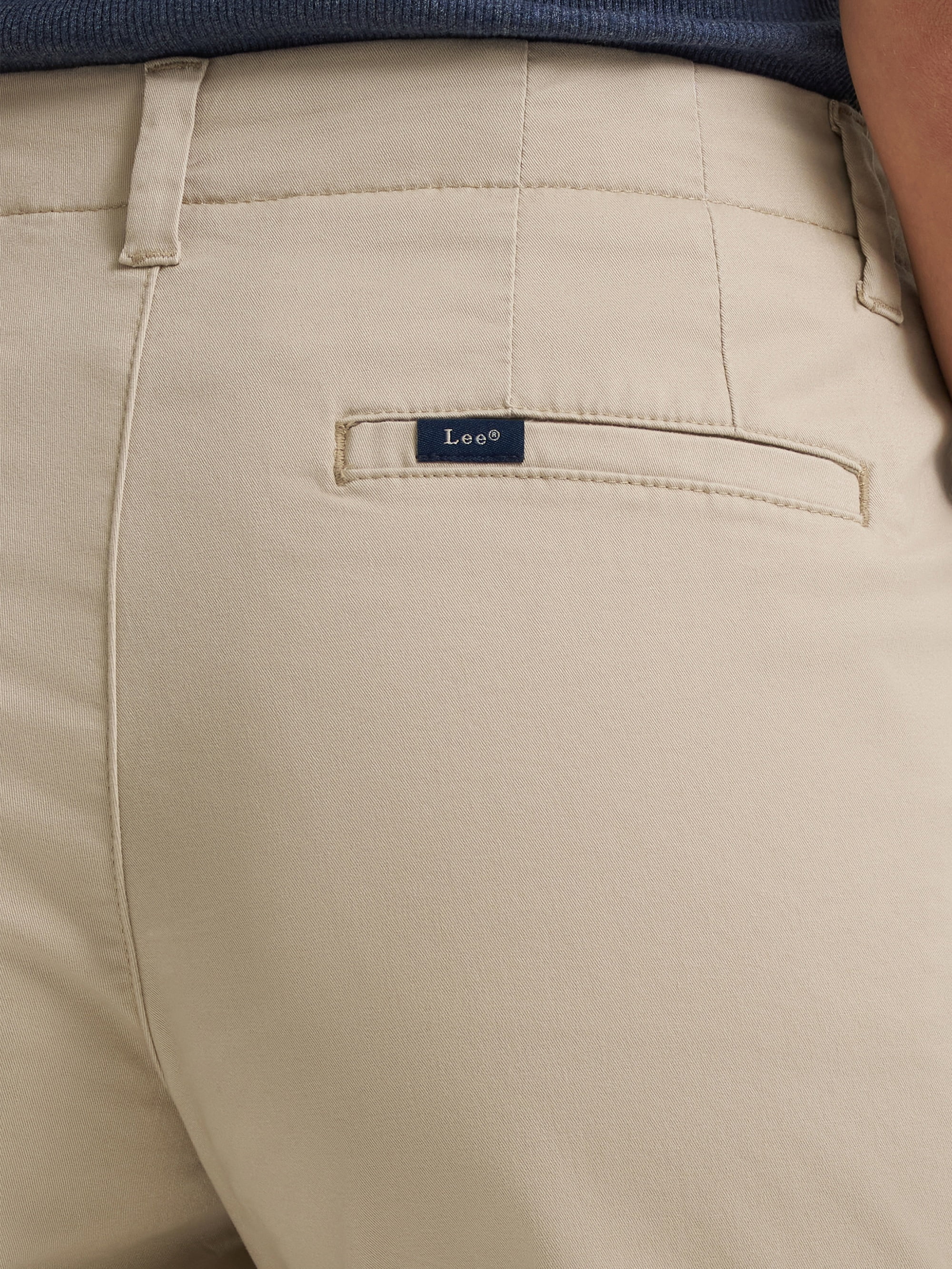 Lee® Women's Legendary Chino 7" Walkshort