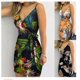 thumbnail image 2 of Vestido mini con estampado tropical con cuello en V, sin mangas, 2 of 7