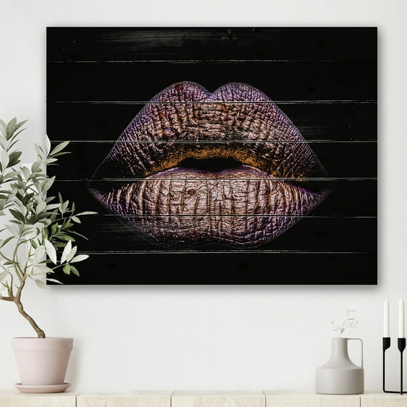 Designart 'Sexy Golden Metallized Woman Lips V' Modern Print on Natural Pine Wood