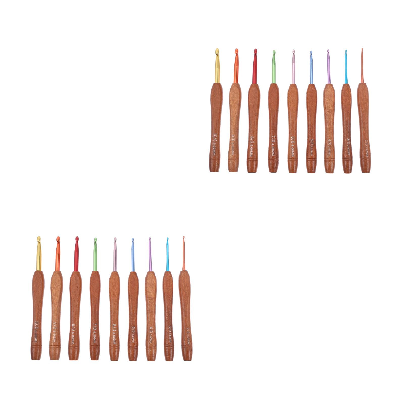 2 Pieces Crochet with Wooden Handle Sewing Machine Needles Hook