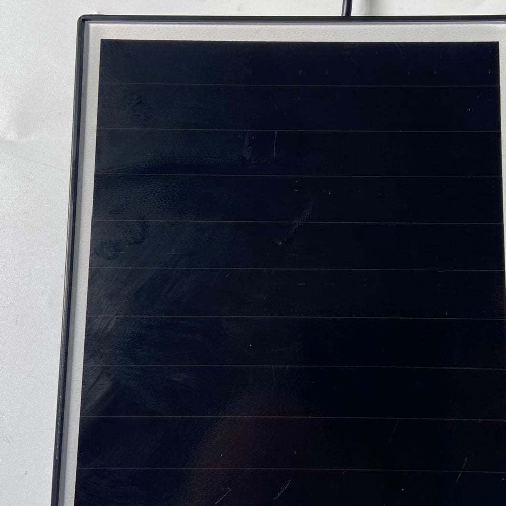 20W 5V High-Efficiency Shingled Solar Panel, IP65 Waterproof Type-C Solar Charger for Home Security Camera (Black)