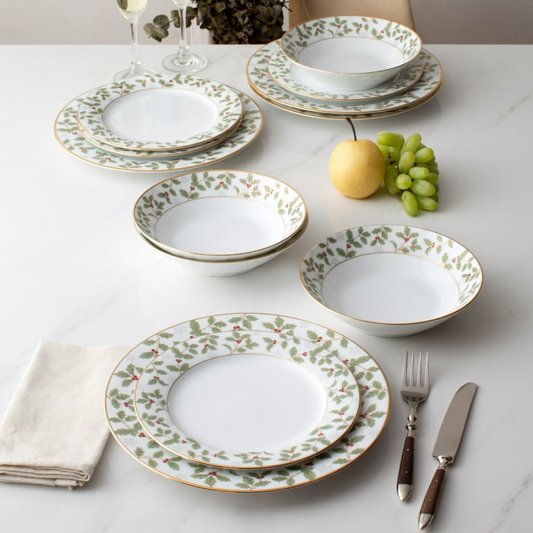 Noritake Elegant Dinner Plates, Holly and Berry Gold 12-Piece