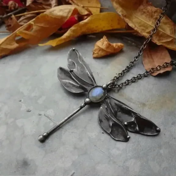 K-KED Fashion Retro Vintage Dragonfly Pendant Moonstone Necklace Women Party Jewelry