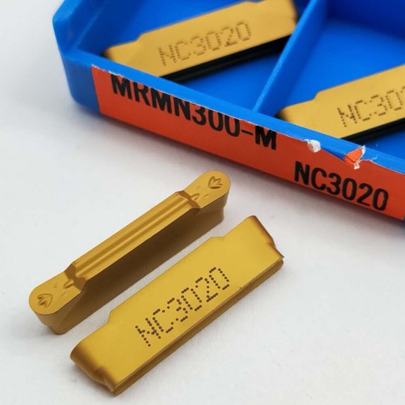 Carbide Milling Insert MRMN300-M NC3020 R1.5 for Steel Semi-Finishing with High Grip and Wear Resistance for CNC Machining