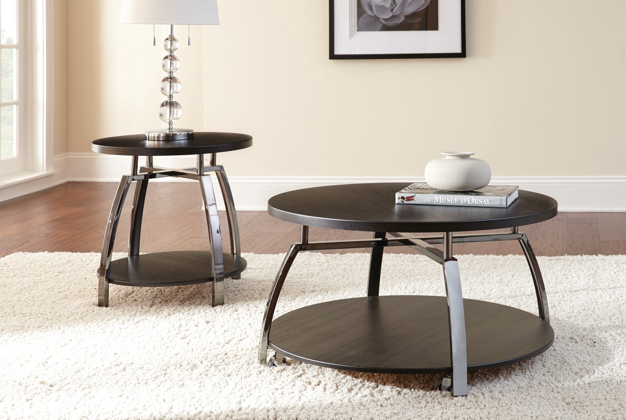 Steve Silver Coham Modern 23" Round Wood End Table, Brown