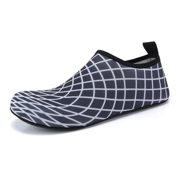 1 Pair Unisex Water Sand Shoes Flexible Women Sock Sneakers Men Swimming Non-Slip Sock Sneakers Sports Adults Teens Summer Footwear Black 42/43