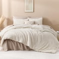 thumbnail image 2 of Juego de edredón Andency, tamaño queen, beige, con 2 fundas de almohada, 2 of 7