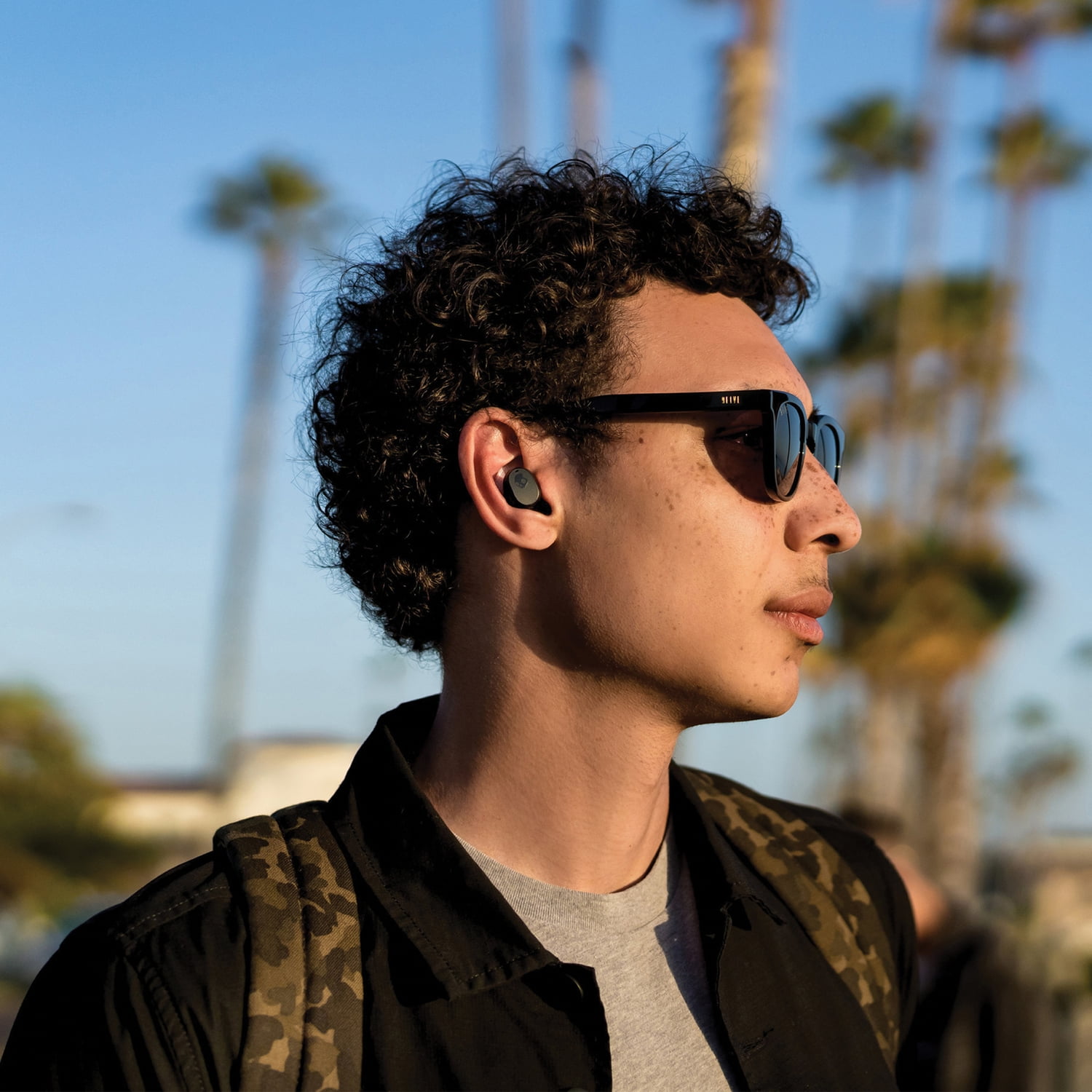 Skullcandy Mod Bluetooth Earbuds with Microphone, True Wireless with Charging Case (True Black) , S2FYW-P740