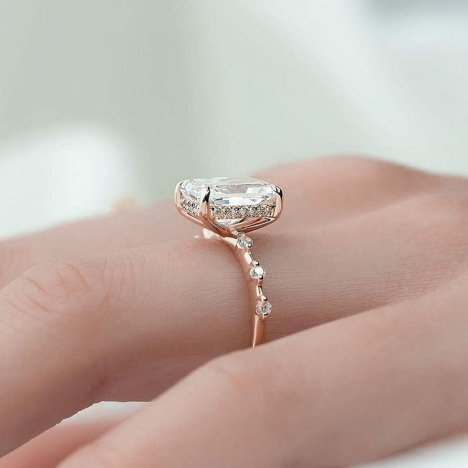 solitaire jewels 2.5CT Radiant Moissanit Hidden Halo Engagement Ring For Women, 18K Rose Gold