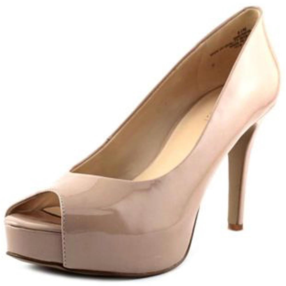 stuart weitzman northbrook court